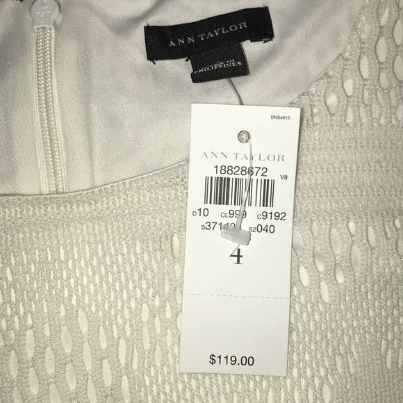 Beautiful Ann Taylor lace eyelet white skater women’s mini dress NWT size 4 - Picture 6 of 16